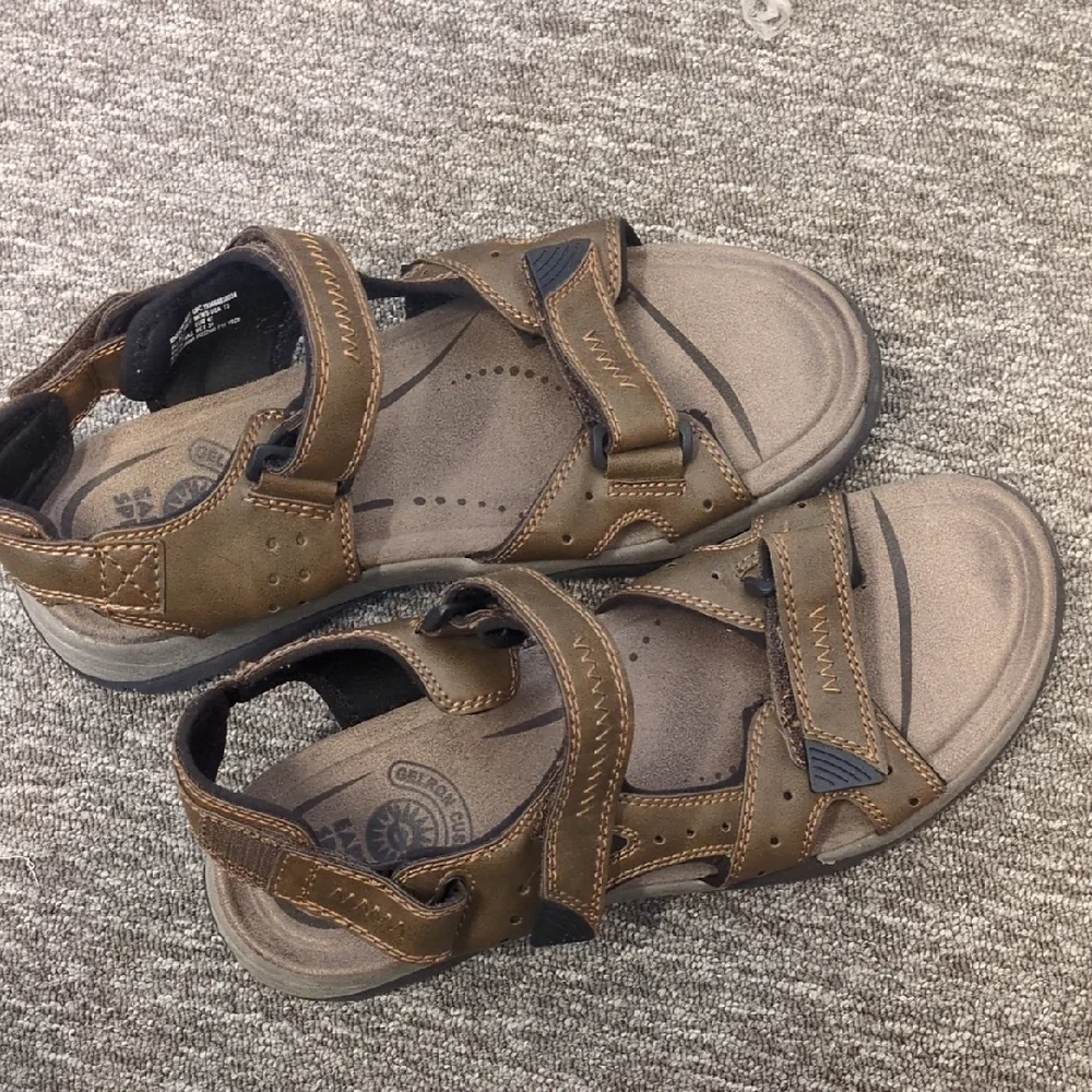 Earth Spirit Men's Brown Athletic Hiking Outdoor Sandals Size 13